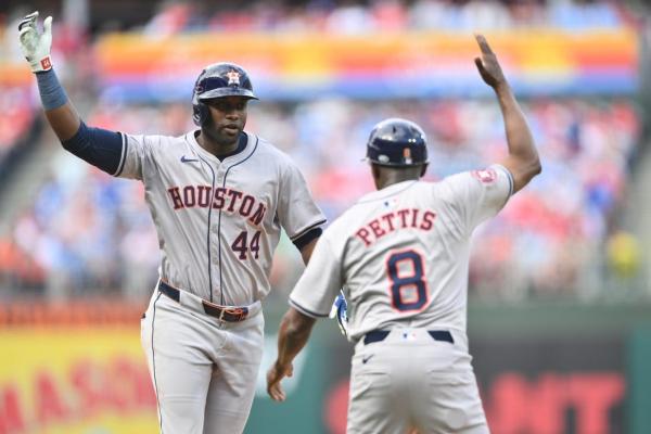 Yordan Alvarez, Spencer Arrighetti pace Astros past Phillies