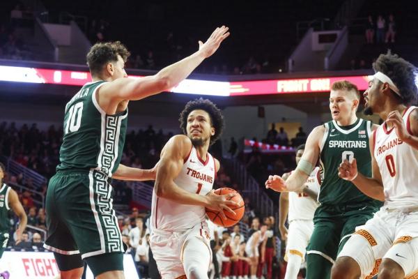 USC secures 70-64 upset win over No. 7 Michigan State