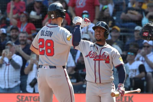 Braves triumph on wild pitch in 11th as Pirates squander multiple chances