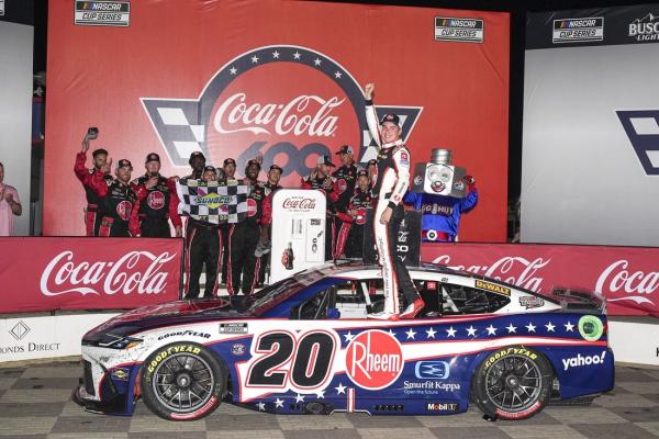 Kyle Larson hoping to complete rare Indy-Charlotte double