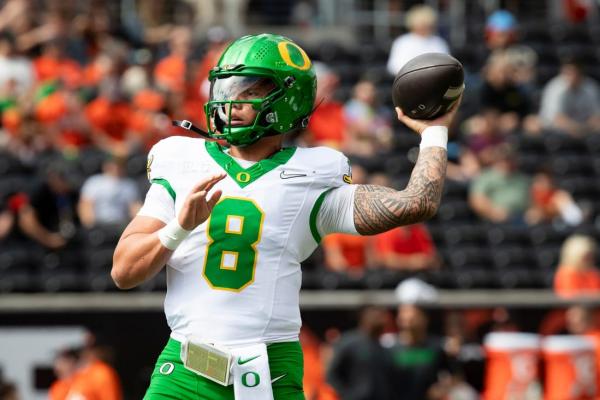 In Big Ten debut, No. 8 Oregon faces ex-Pac-12 rival UCLA