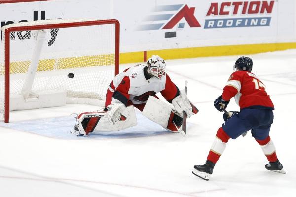 NHL roundup: Panthers rally late, top Hurricanes in shootout