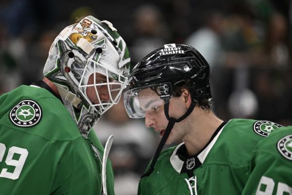 Rested Stars aim to get ‘back on track’ vs. Blackhawks