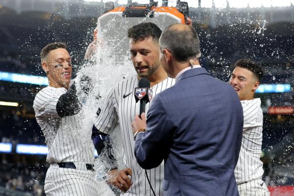 MLB roundup: Yankees rally, edge Padres in 10th