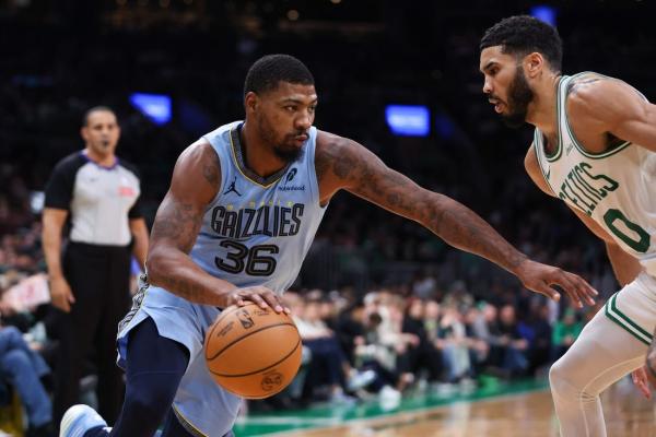 Report: Grizzlies trade G Marcus Smart to Wizards