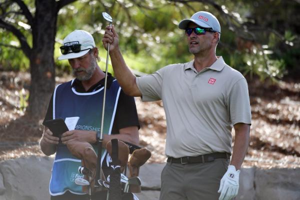 Adam Scott shoots scorching 63 to take BMW lead