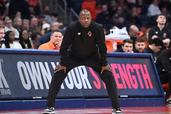 Marcus Banks Jr.’s 29 points help UMass outlast Boston College