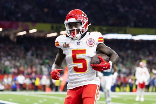 Reports: Chiefs WR ‘Hollywood’ Brown agrees to 1-year deal