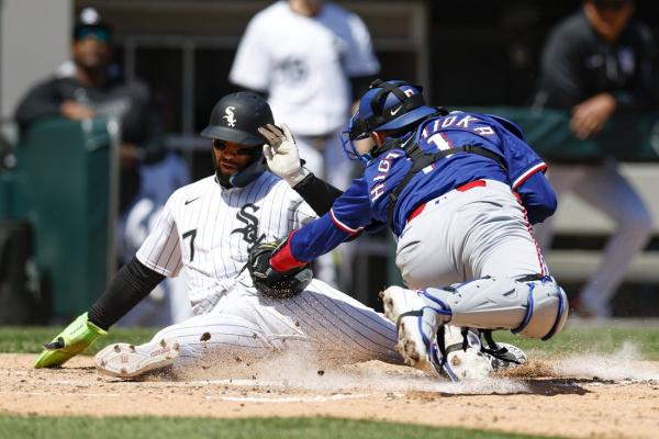 Rangers edge White Sox 5-4 to end six-game skid