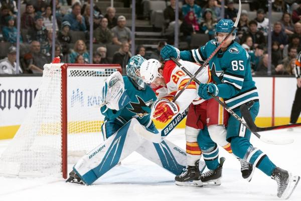 Flames extend point streak, keep Sharks reeling