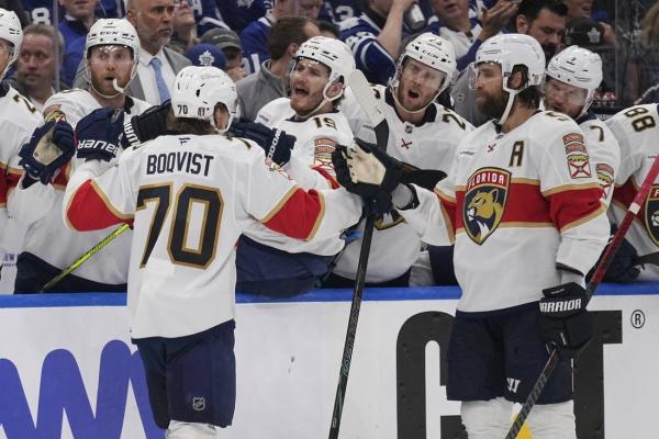 Group effort leads Panthers to easy 6-1 win over Leafs in Game 5