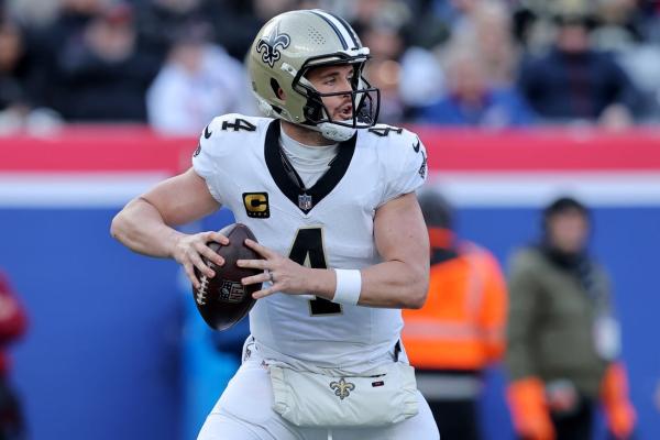 Saints QB Derek Carr retiring after 11 seasons