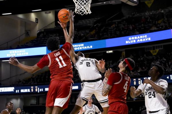 Arkansas shuts down Jason Edwards, Vanderbilt