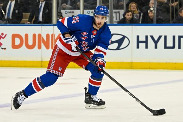 Rangers to sit F Reilly Smith on Sunday with trade deadline approaching