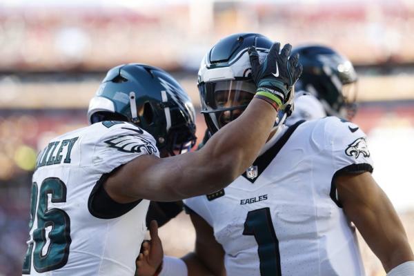 Eagles, Packers renew acquaintances in wild-card round