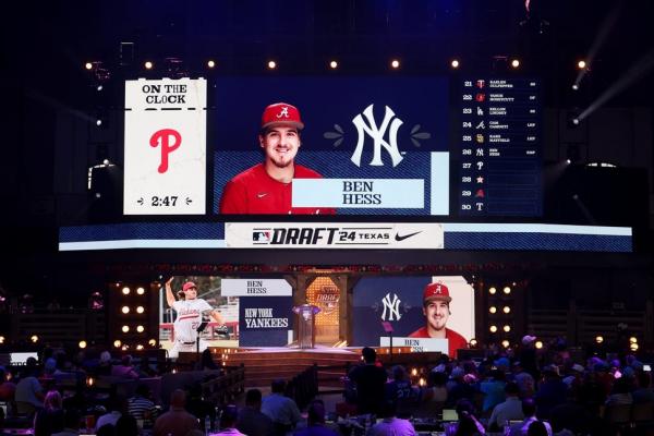 MLB Draft: Rounds 3-10 include grandson of Heisman winner thumbnail