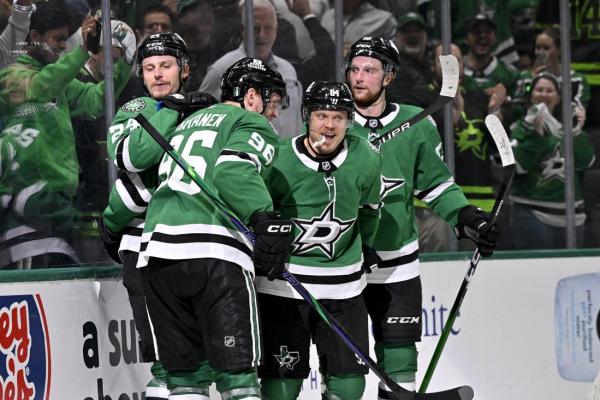 Mikael Granlund’s hat trick leads Stars to 3-1 edge on Jets