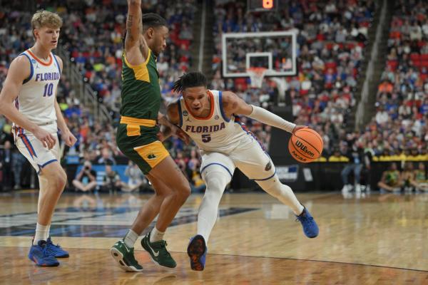 No. 1 Florida has no trouble with 16 Norfolk State