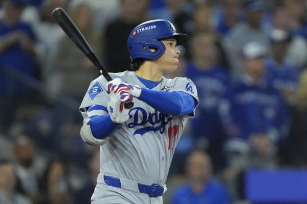 Shohei Ohtani headlines National League Silver Slugger winners