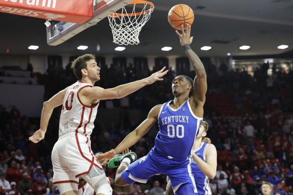 Otega Oweh’s late layup lifts No. 17 Kentucky over Oklahoma