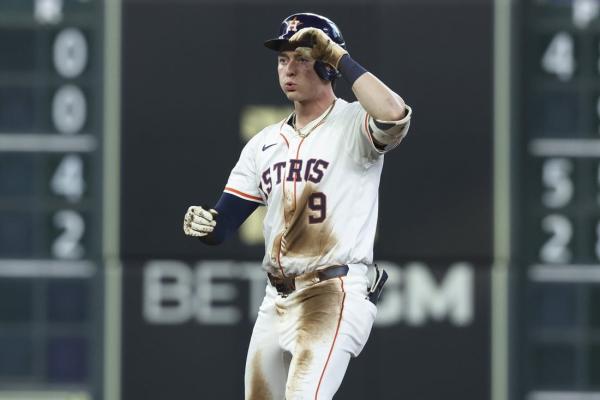 Astros place rookie OF Zach Dezenzo (hand) on 10-day IL