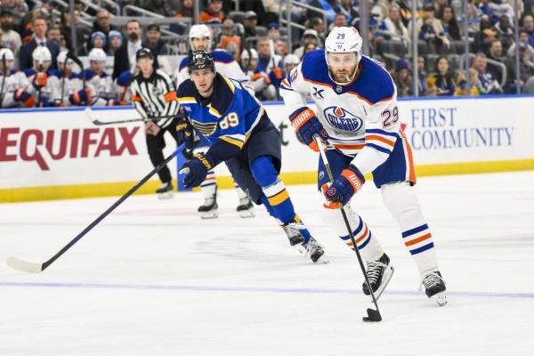 Oilers pull even late, then prevail in OT vs. Blues