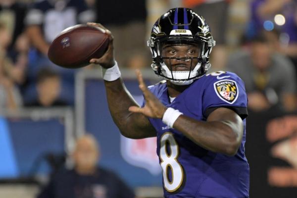 Unlimited Lamar: Jackson, Ravens optimistic after QB practices Friday