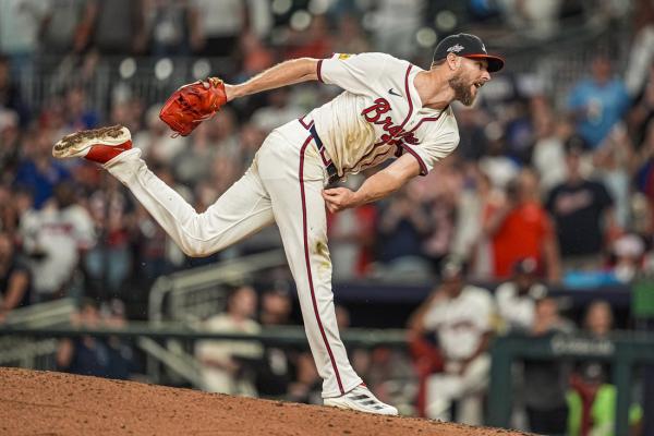 Braves LHP Chris Sale (rib fracture) lands on 15-day IL