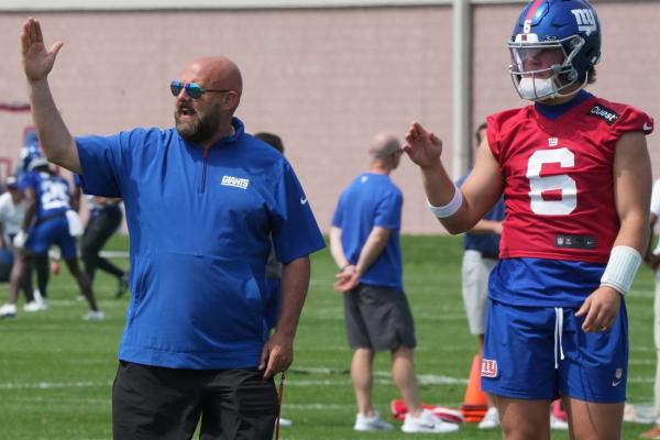 Snow problem: Jaxson Dart, Giants cool with Chicago forecast