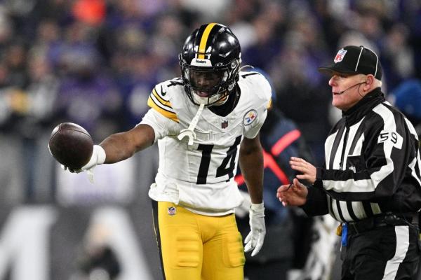 Report: Cowboys acquiring WR George Pickens from Steelers