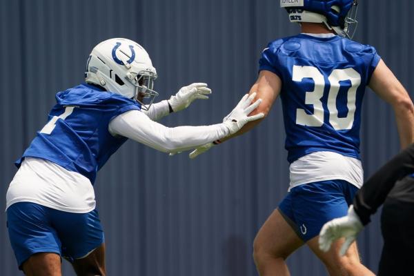 Colts CB Charvarius Ward, TE Tyler Warren to play vs. Titans