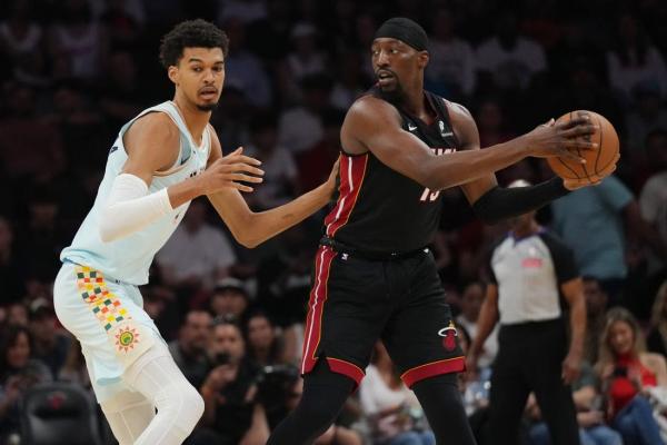 Kelâel Ware comes up big for Heat in win over Spurs