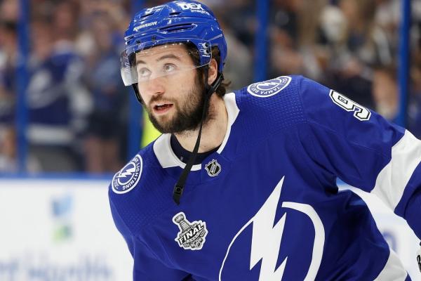Two-time Stanley Cup winner Tyler Johnson announces retirement