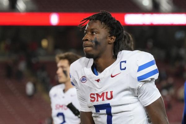 SMU QB Kevin Jennings cleared for top-20 Pitt showdown