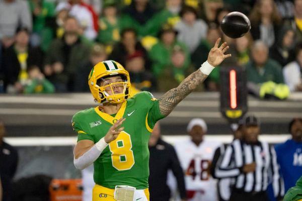 Winless in rivalry, Dan Lanning, No. 1 Oregon determined to tame Huskies