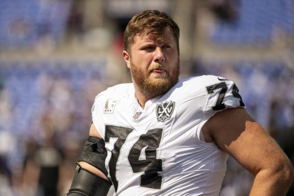 Report: Raiders LT Kolton Miller has high-ankle sprain