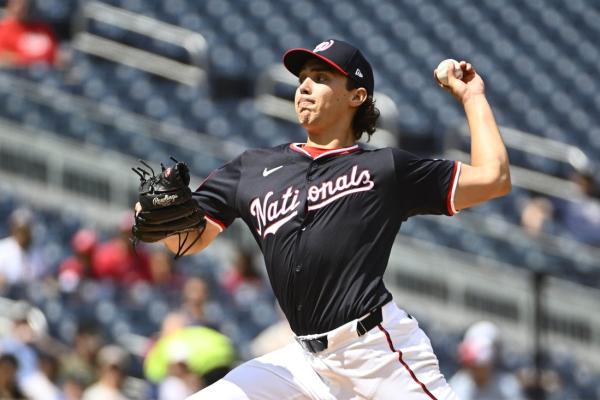 Andrew Alvarez wins debut, Nationals knock off Marlins