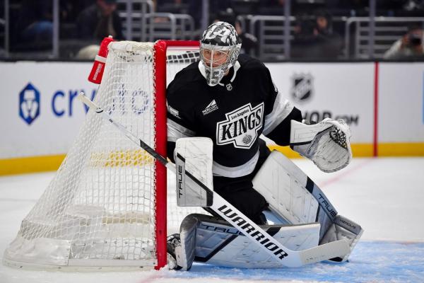 Darcy Kuemper serves up shutout as Kings beat Devils