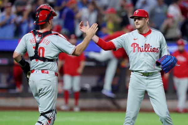 MLB roundup: Phillies crush Mets, clinch playoff berth