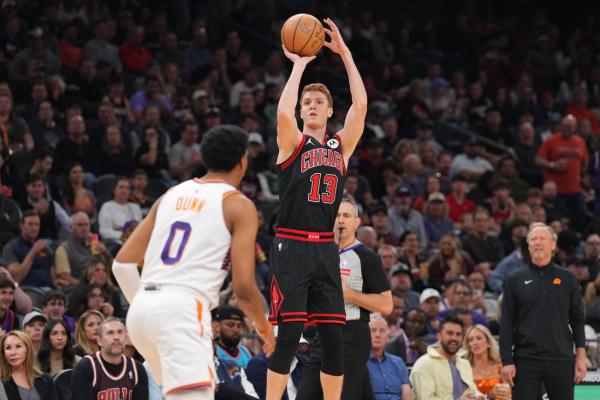 Devin Booker’s 41 points power Suns past Bulls