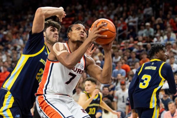 Keyshawn Hall, No. 20 Auburn intent to heat up vs. Wofford