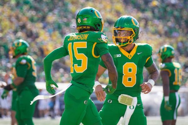 Meet the 12 CFP Title Contenders: No. 1 Oregon