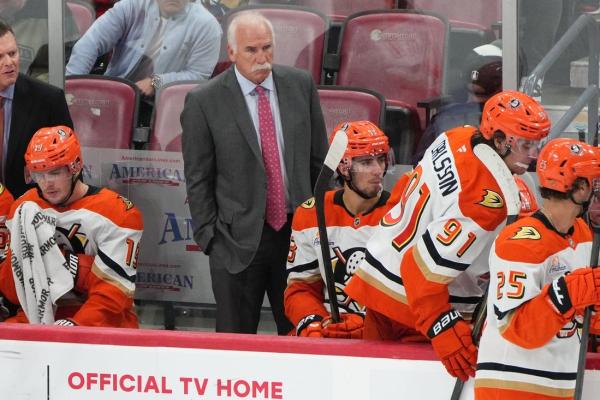 Ducks squander lead, still emerge with win over Bruins