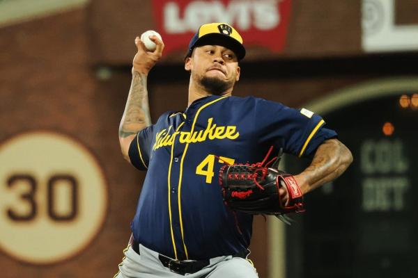 Frankie Montas, Jackson Chourio lead Brewers past Giants thumbnail