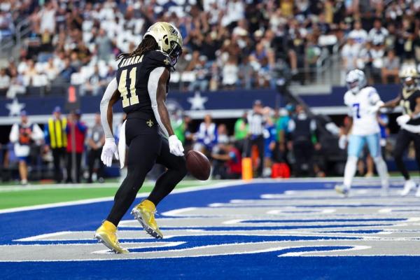 Alvin Kamara (4 TDs), Saints blast Cowboys for surprise 2-0 start