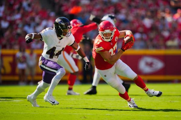 Report: Ravens CB Marlon Humphrey (calf) out couple weeks