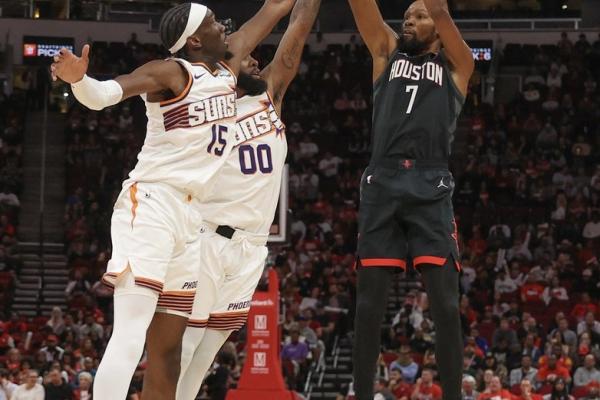 Kevin Durant’s late 3 helps Rockets outlast Suns