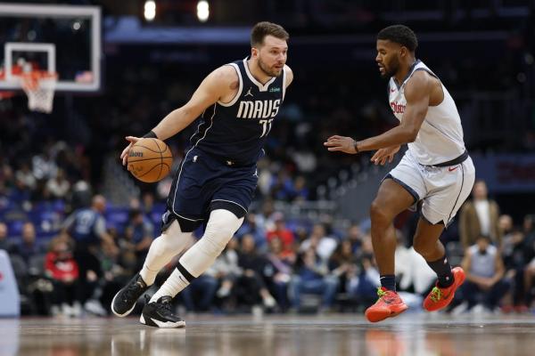 Luka Doncic, Mavs dominate in handing Wizards 16th consecutive loss