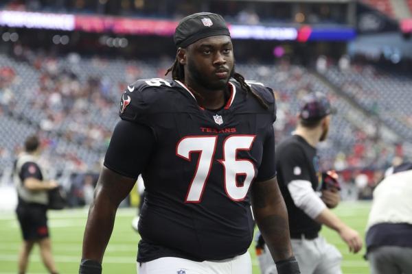 Report: Texans G Kenyon Green (shoulder) out for season thumbnail