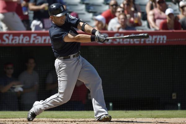 Ex-Yankees, Mariners C Jesus Montero dies in reported accident
